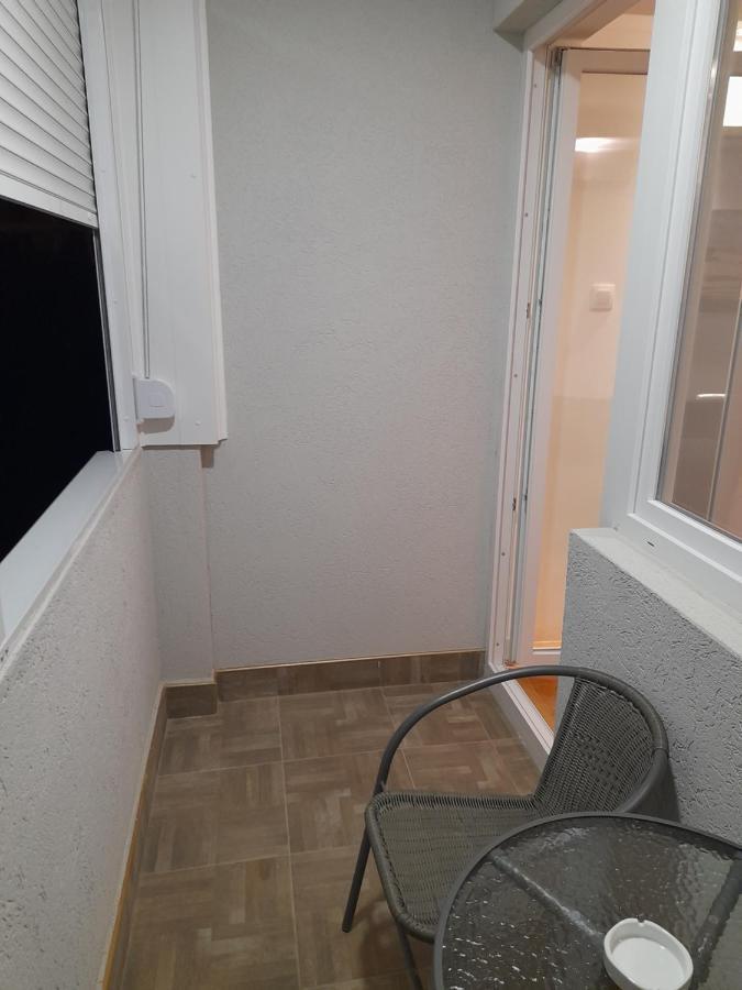 Holiday Apartaments 2 Ni Exteriér fotografie