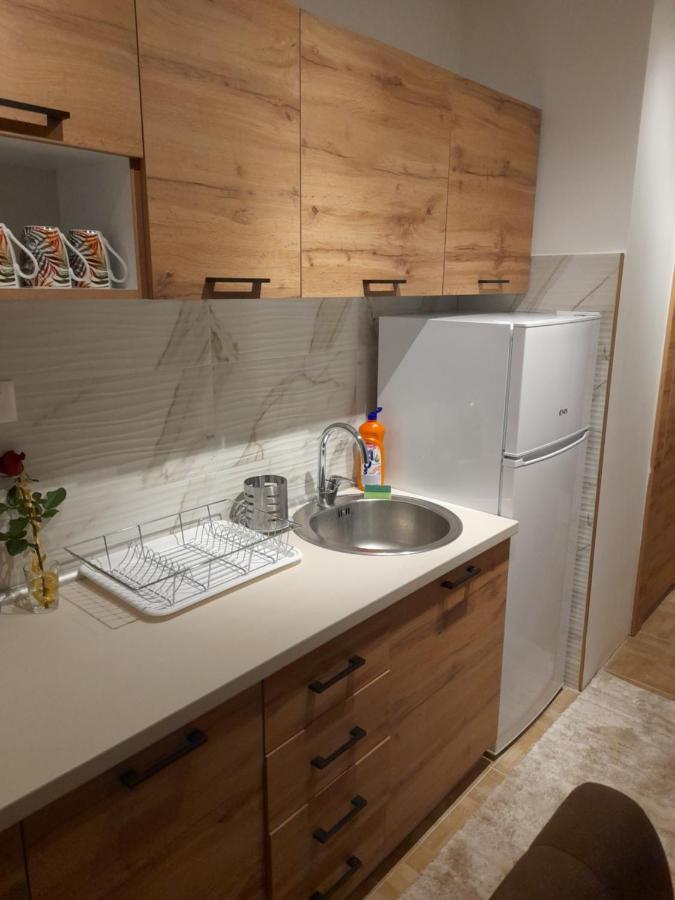 Holiday Apartaments 2 Ni Exteriér fotografie