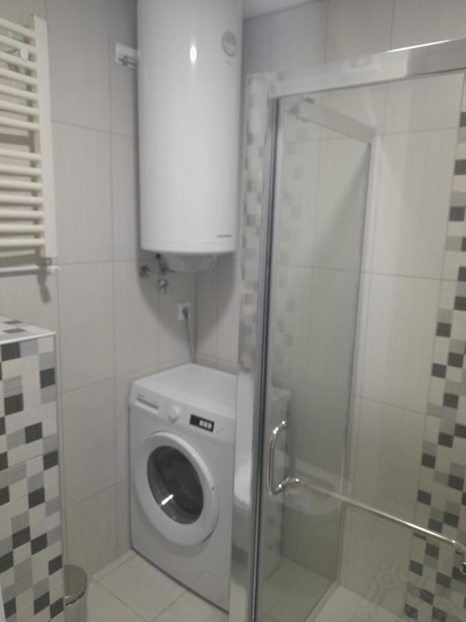 Holiday Apartaments 2 Ni Exteriér fotografie